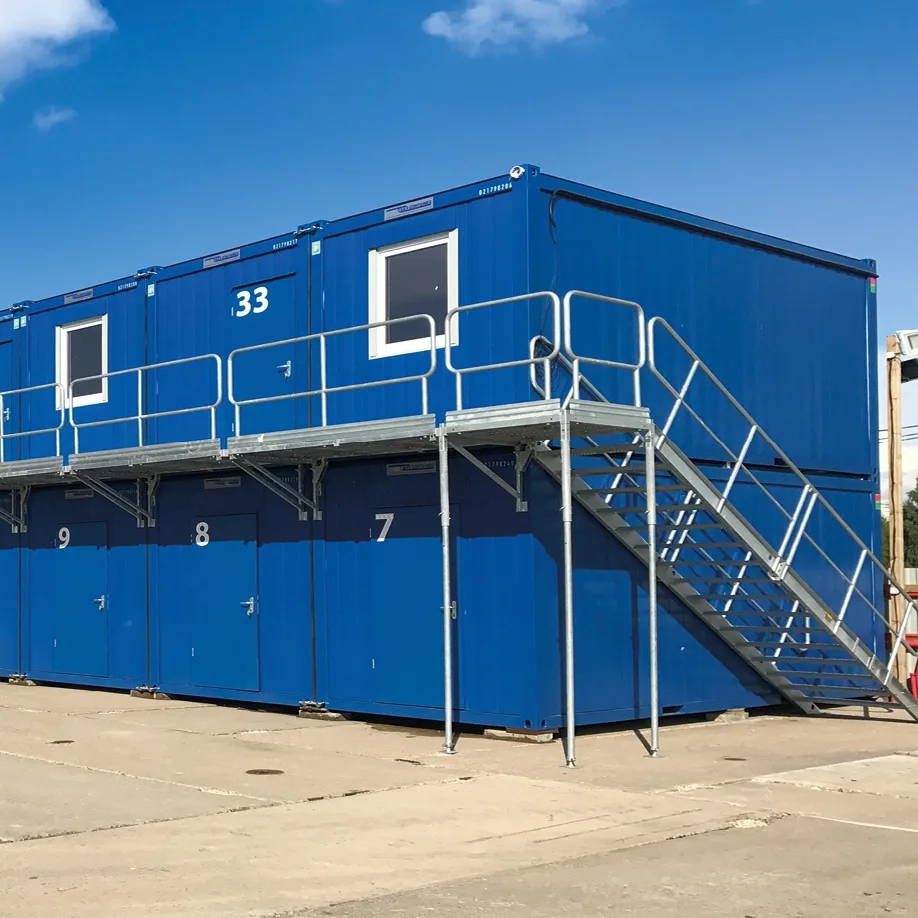 stalowe-schody-do-kontenerow-tlc-rental