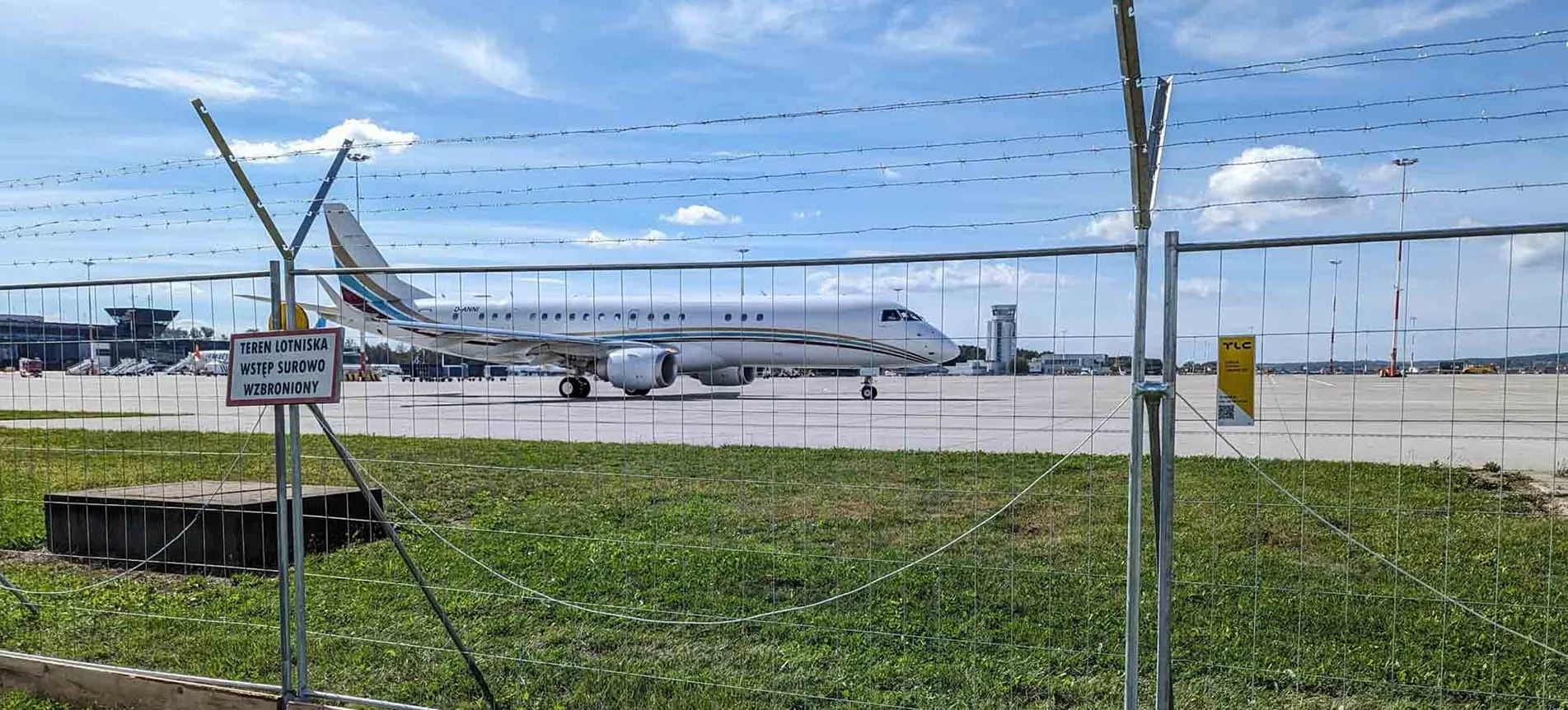 Ogrodzenia Mobilt na Lotnisku Kraków-Balice – bezpieczeństwo w strategicznej inwestycji